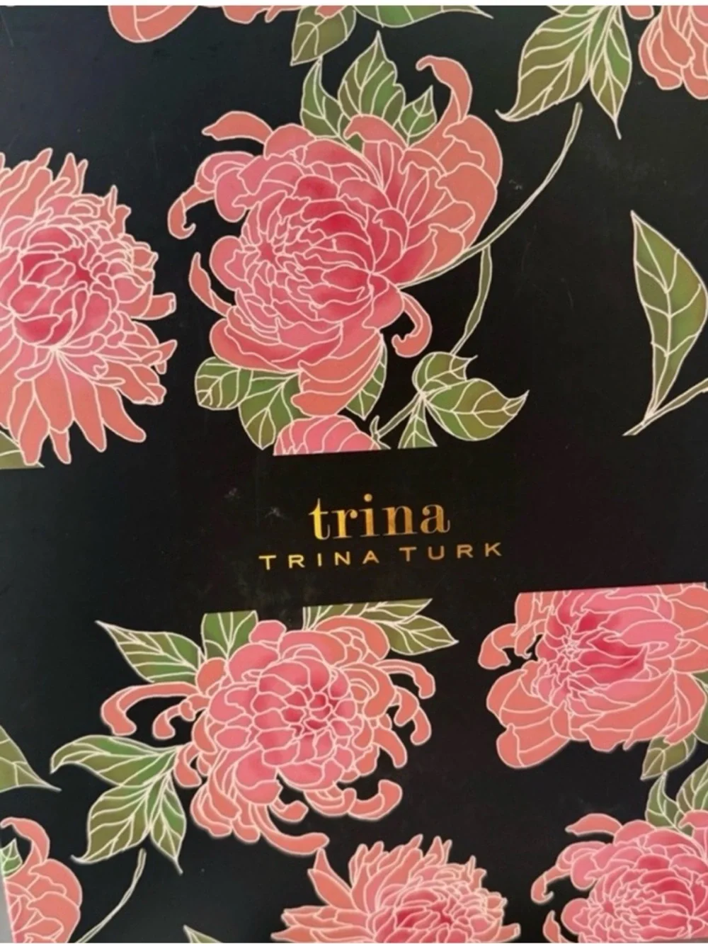 Trina Turk Quilted Cream Travel & Cosmetic bag set - Picture 2 of 2